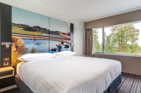 Hotel Launceston - New South Wales Tourism  2