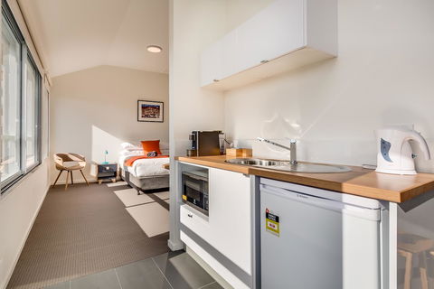 Salamanca Galleria Apartments - New South Wales Tourism  8