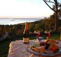 Island View Spa Cottage - New South Wales Tourism 