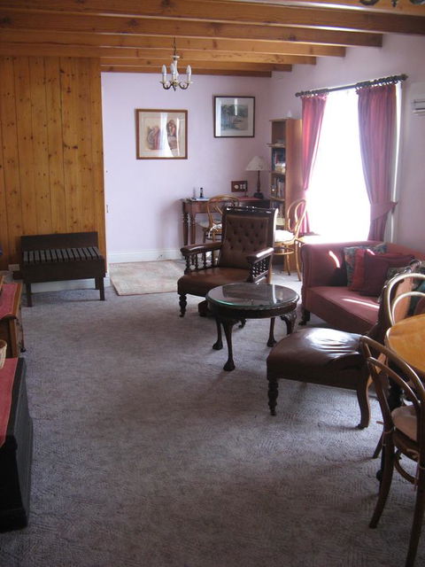 The Grove Cottages - New South Wales Tourism  7