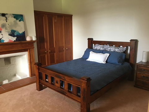 CLAYFIELD HOMESTEAD - Rustic Country Accommodation - New South Wales Tourism  10