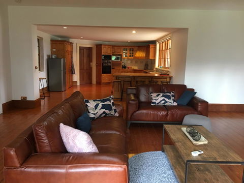 CLAYFIELD HOMESTEAD - Rustic Country Accommodation - New South Wales Tourism  2