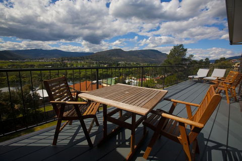 New Norfolk Apartment - New South Wales Tourism  0