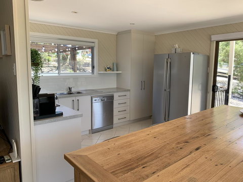 No. 10 Coffin Bay - New South Wales Tourism  3