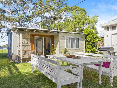 Noddys Riverside - New South Wales Tourism  3