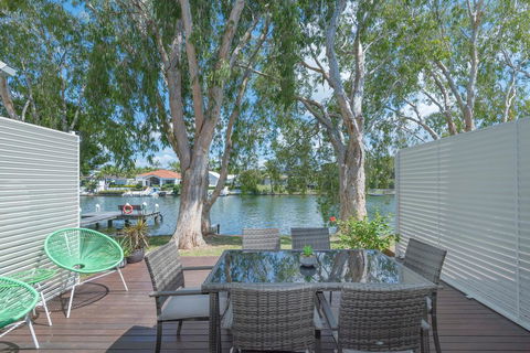 Noosa Entrance 2 Bedroom - New South Wales Tourism  0