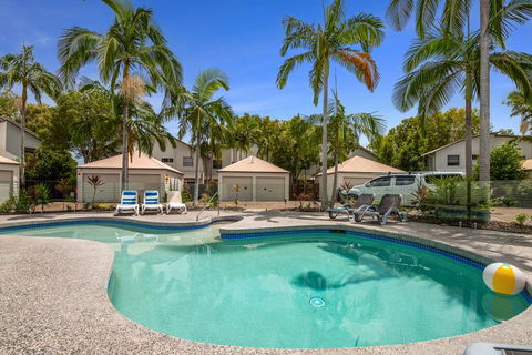 Noosa Entrance 2 Bedroom - New South Wales Tourism  1