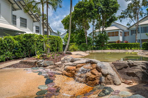 Noosa Entrance 2 Bedroom Garden Side Townhouse. - New South Wales Tourism  3