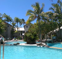 Noosaville Resort Living on Noosa River Gympie Terrace - New South Wales Tourism 