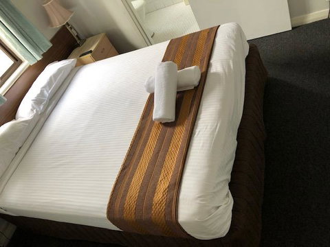 Normandie Inn And Function Centre - New South Wales Tourism  1