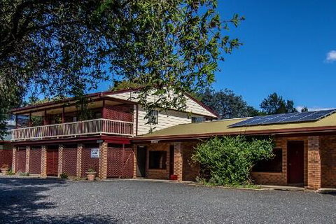 Nundle Accommodation - New South Wales Tourism  0