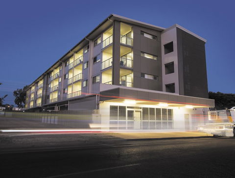 Oaks Moranbah Suites - New South Wales Tourism  0