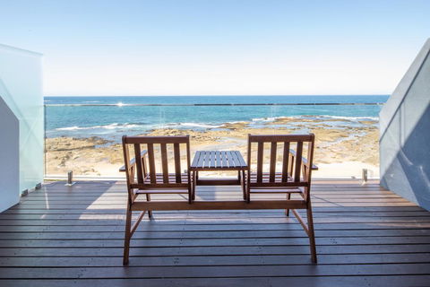 Ocean Front Motel - New South Wales Tourism  1