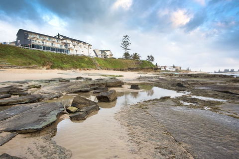 Ocean Front Motel - New South Wales Tourism  0