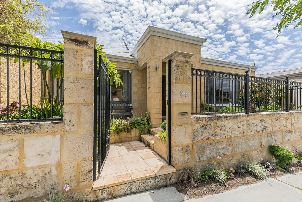 Clarkson WA New South Wales Tourism 