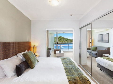 Ocean Panorama - 1 Bedroom Oceanview Apt - New South Wales Tourism  0