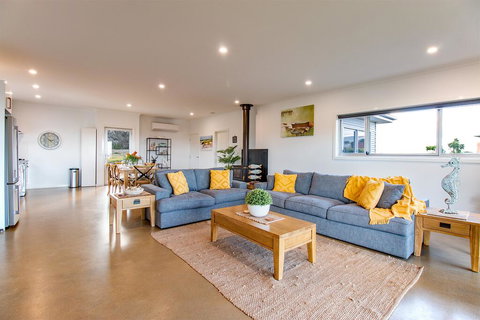 Ocean View - New South Wales Tourism  0