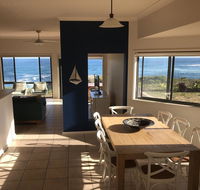 Ocean Views' 4 Ocean Street - air conditioned luxury with beautiful ocean views