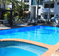 Oceanside Hawks Nest - New South Wales Tourism 