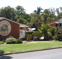 Old Coach Motor Inn Echuca - New South Wales Tourism 