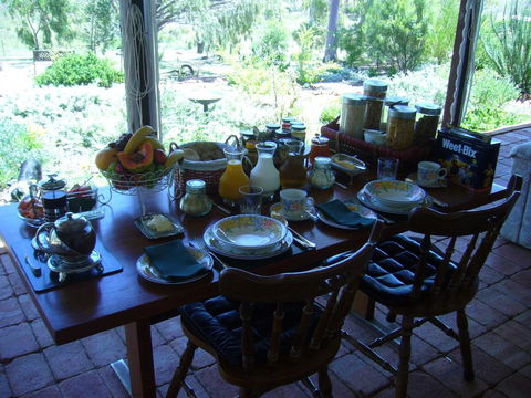 Old Miners' Cottages Bed And Breakfast - New South Wales Tourism  3