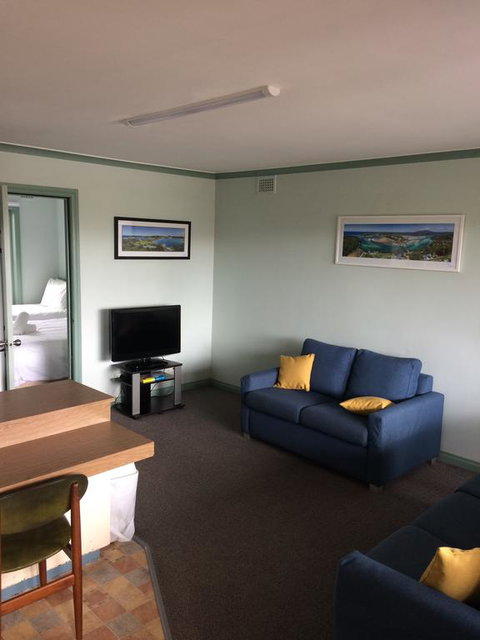 Olympic Lodge Narooma - New South Wales Tourism  2