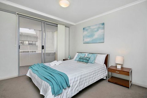 One Bedroom Apartment Atchison St(L1006) - New South Wales Tourism  2