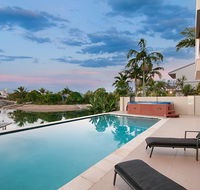 Opulence on Broadbeach - New South Wales Tourism 