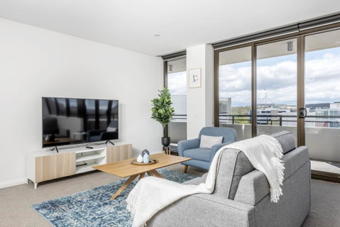 Oversized Luxe 1 Bedder - Amazing Barton - Gym - New South Wales Tourism  2