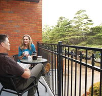 Oxley Court Serviced Apartments - New South Wales Tourism 