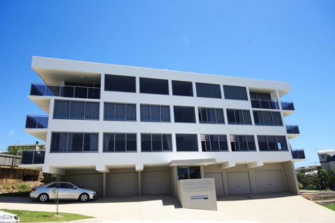 Pacific Towers Unit 4, 19 Ormonde Tce Kings Beach - New South Wales Tourism  2