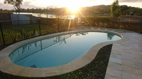 Palm Lakeside Holiday Home - Bowen, Whitsundays, Queensland - New South Wales Tourism  0