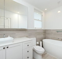 PANORAMIC HARBOUR VIEWS - New South Wales Tourism 