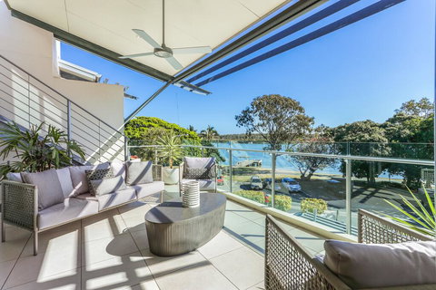 Panoramic River And Ocean Views, Noosaville - New South Wales Tourism  0