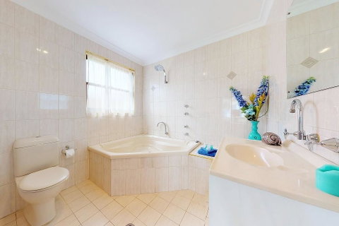 Paradise Beach Apartments - New South Wales Tourism  1