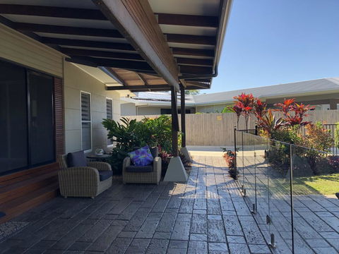 Paradise Retreat - New South Wales Tourism  2