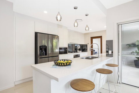 Park Avenue Terrace House Sleeps 9 - New South Wales Tourism  3