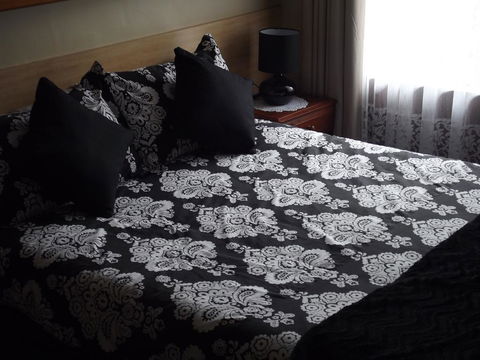 Parkside Motel Morwell - New South Wales Tourism  3