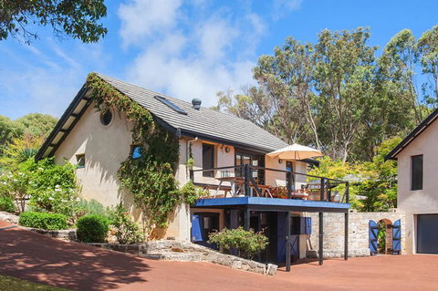 Pearl River Houses - New South Wales Tourism  3