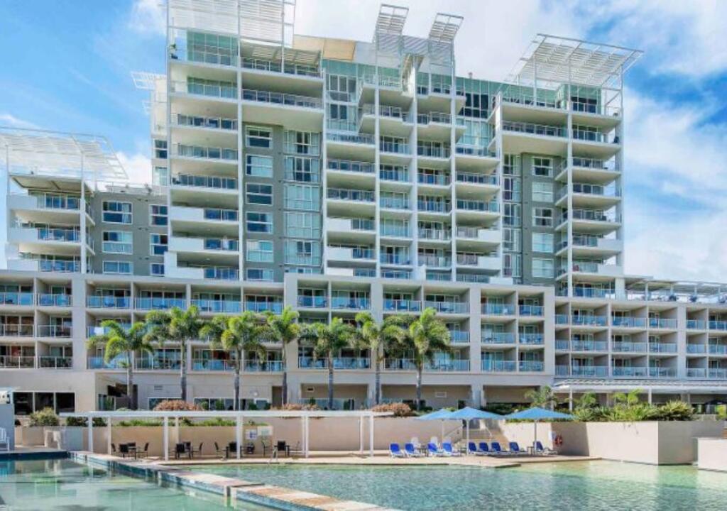 Pelican Waters QLD New South Wales Tourism 
