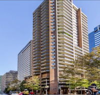 Perfect City location. Immaculate Apartment with Parking - New South Wales Tourism 