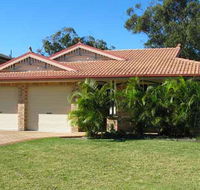 Pet Friendly - SeaWest - New South Wales Tourism 