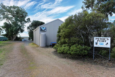 Peter's Port - New South Wales Tourism  1
