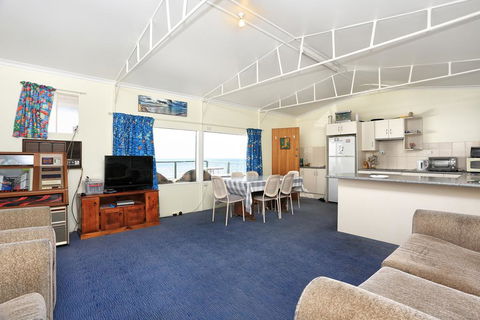 Peter's Port - New South Wales Tourism  2