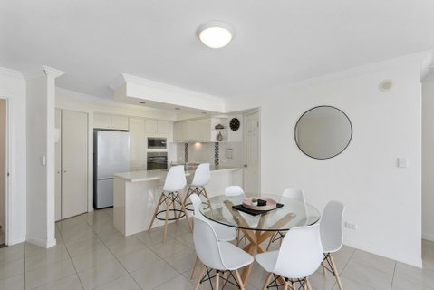 Phoenician Resort Broadbeach - GCLR - New South Wales Tourism  3