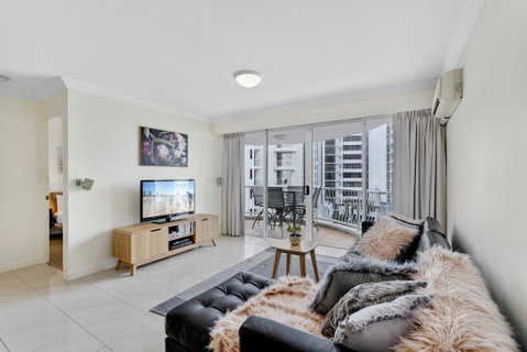 Phoenician Resort Broadbeach - GCLR - New South Wales Tourism  1