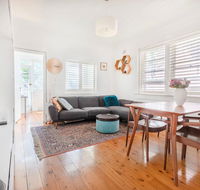 Picturesque Bellevue Hill 2BR Apt. Courtyard - New South Wales Tourism 
