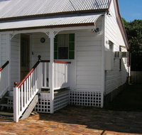 Pine Cottage - New South Wales Tourism 
