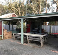 Pinewood Caravan Park - New South Wales Tourism 