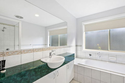 Pomora Townhouse 28a - New South Wales Tourism  3